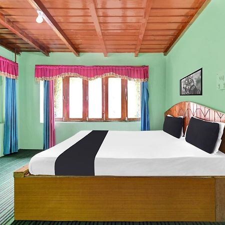 Hotel O Chaman Manāli Exteriör bild
